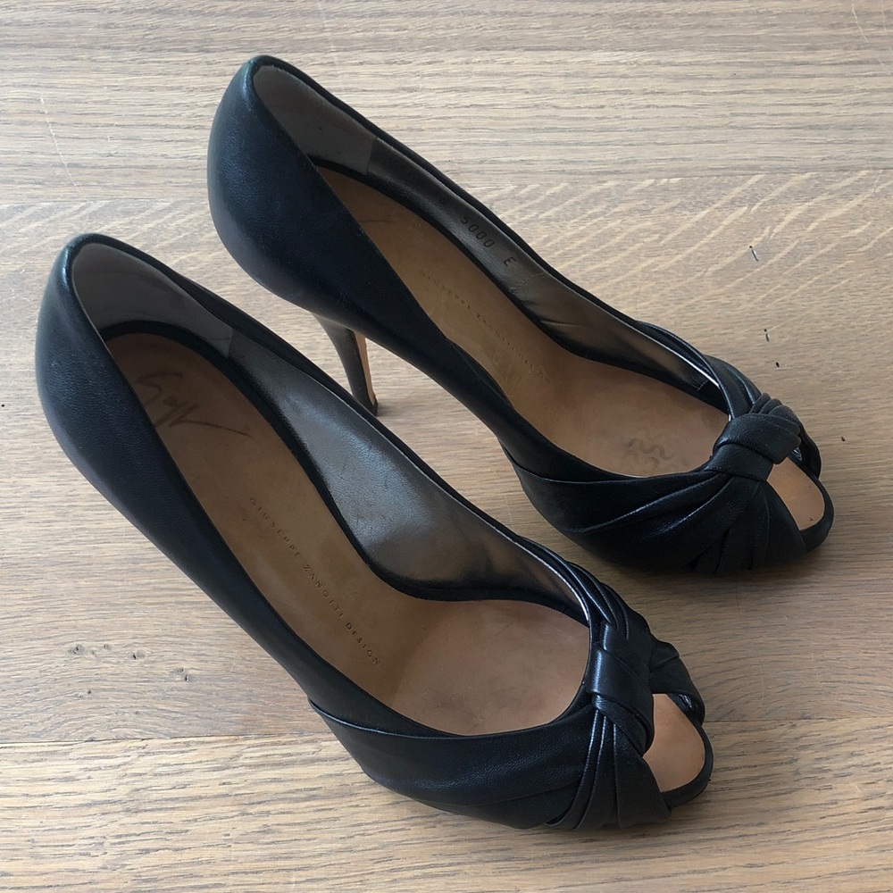 Giuseppe Zanotti black leather heels size 38